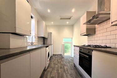 6 bed house, Greystoke Avenue, Jesmond Vale, Newcastle, NE21PN - Image 1